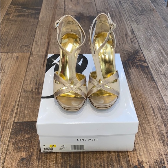 Nine West Borderline Champagne Satin Heels - Picture 2 of 7